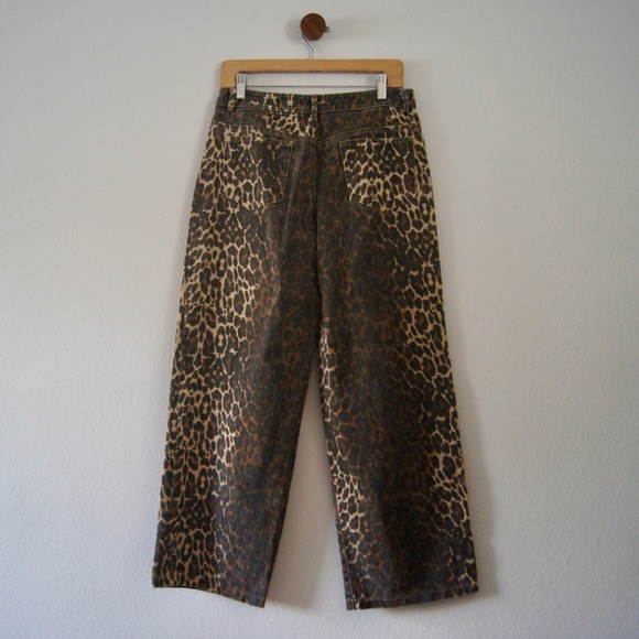Edikted Animal Print Jeans Cheetah Leopard Print Wide Leg Baggy Jeans Medium - Picture 8 of 9